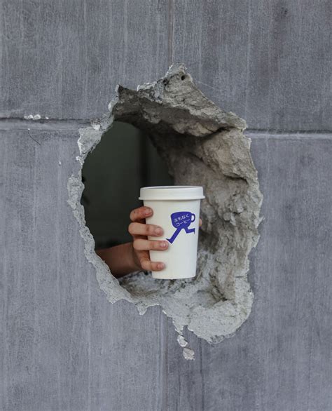 hole in Tagalog .